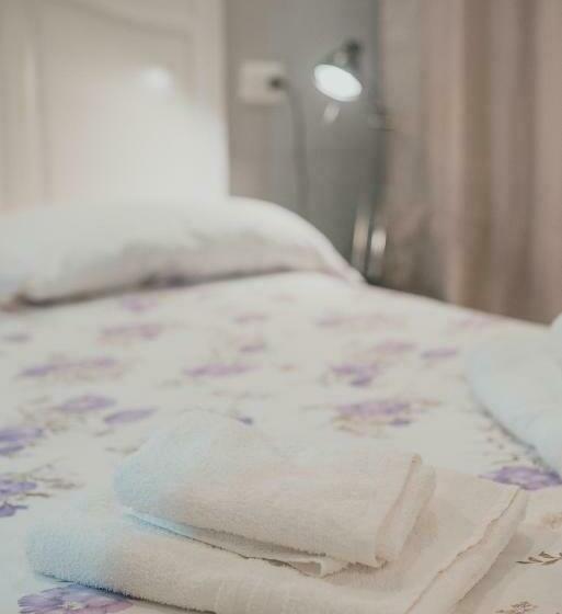 이코노미 룸, Il Perale