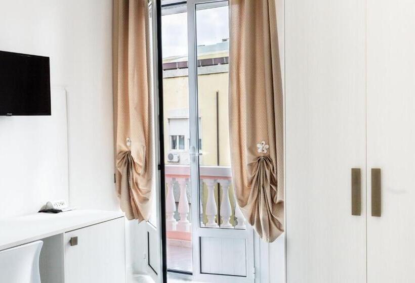 Номер Стандарт, Nue Rooms