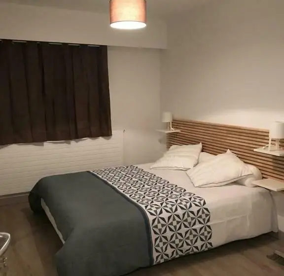 身障者適用スタンダードルーム, Hôtel Du Port