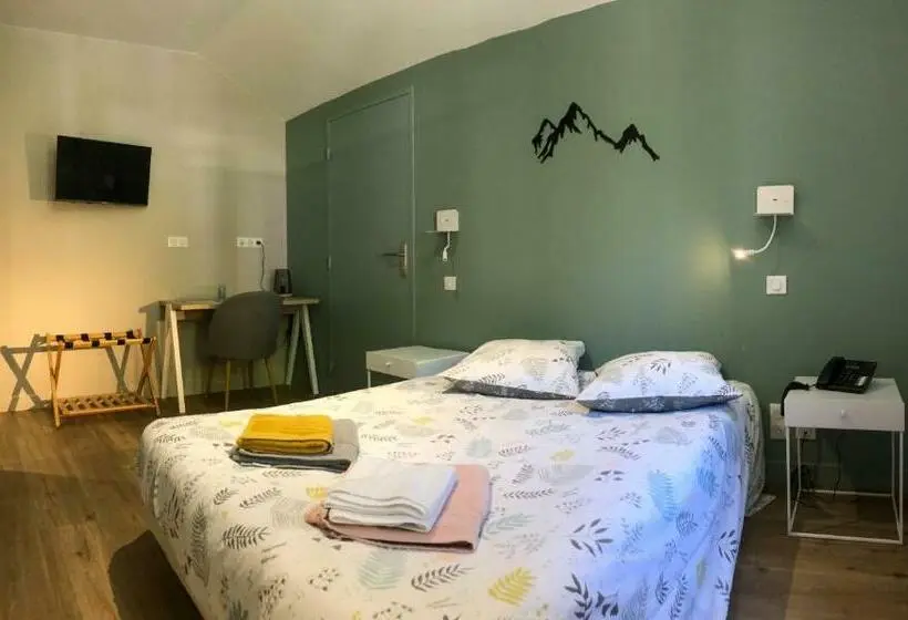 山の見えるジュニアスイート, Hôtel ô Chiroulet