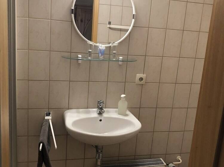 Номер Стандарт Индивидуальный, Schützenhaus