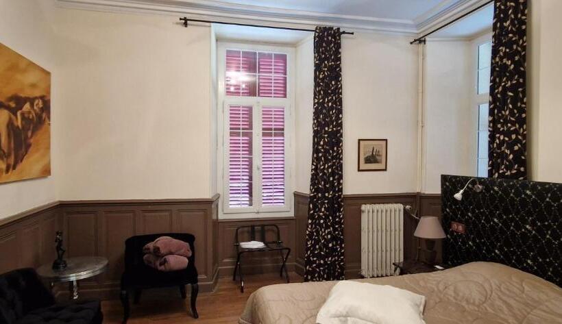 スイート(家族用), Chateau De Viviez