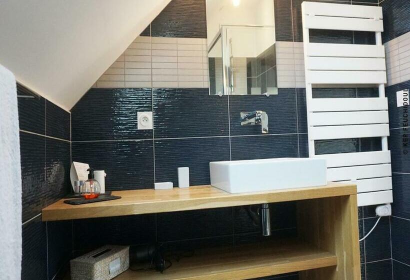 스탠다드 룸, Ker Feuchidoul