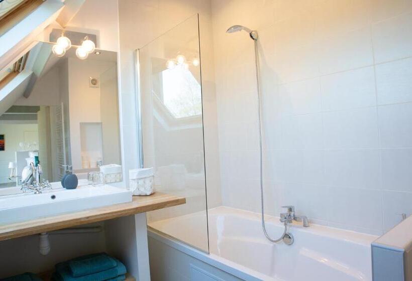 Четырехместный Номер Deluxe, Les Hauts D'etretat