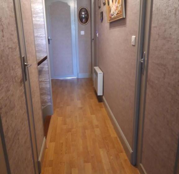 带共用浴室的标准房间, Les Puits Bessin Normandie