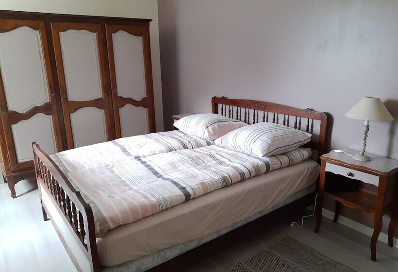 דירת נוחות 3 חדרים, Moulin De La Fleuristerie