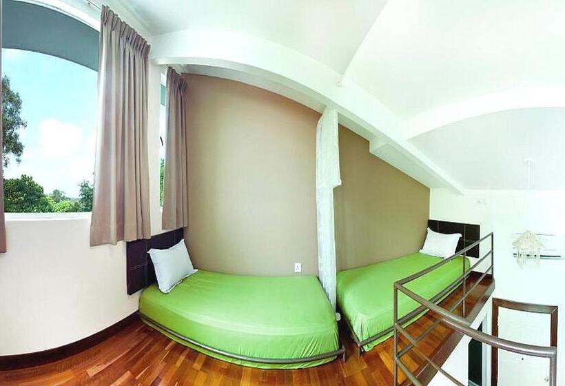 סוויטה נשיאותית, Vince Villa