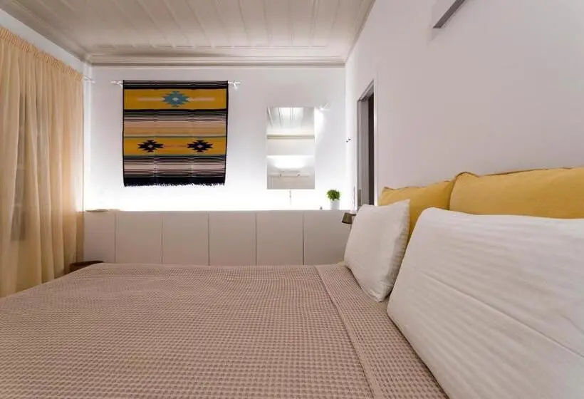 片側に海が見えるデラックスルーム, Guesthouse Niriides