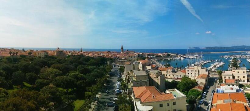 스탠다드 룸 킹사이즈 침대, Alghero Roof Garden