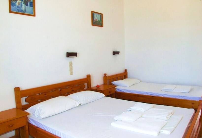 Трехместный Номер Классика, Finikas