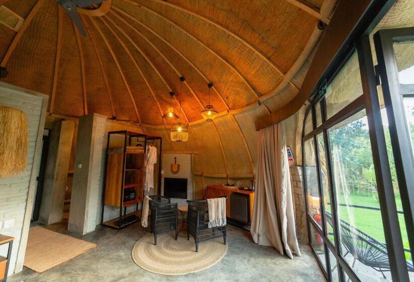 اتاق لوکس, Amarembo By Touch Down