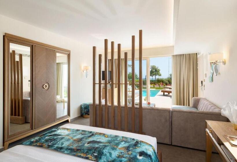 オーシャンビュースイート, Alexandra Elegance Bridging Generations