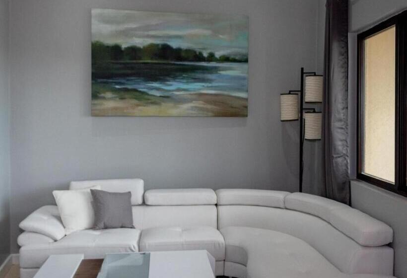 ویلای سوپریور 1 خوابه, A Wave From It All @ Aqueducts