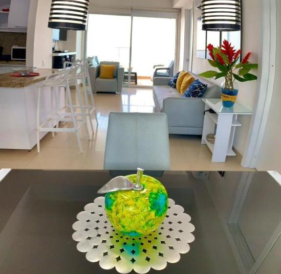 Apartamento 2 Dormitórios, Apartamentos Palmetto   Frente Al Mar