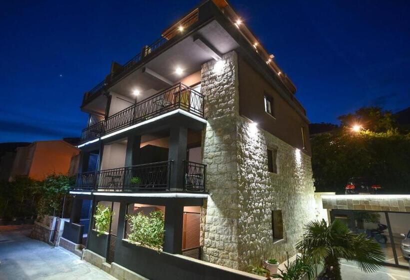 استودیو استاندارد با بالکن, Misisuone Apartments Budva