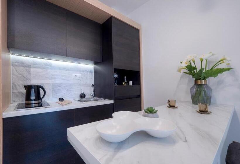 اتاق استاندارد با تراس, Misisuone Apartments Budva
