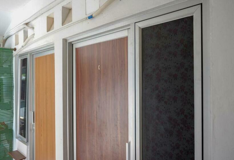 スタンダードルーム, Koolkost Syariah Near Rsup Dr Kariadi Semarang Minimum Stay 6 Nights