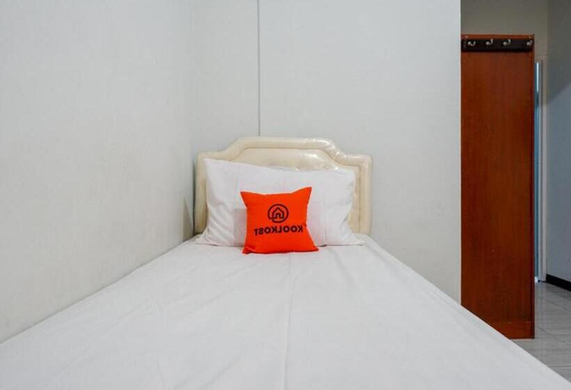 غرفة قياسية, Koolkost Syariah Near Rsup Dr Kariadi Semarang Minimum Stay 6 Nights