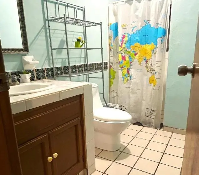 バス共有のスタンダードルーム, Sofia Hostel Cabo