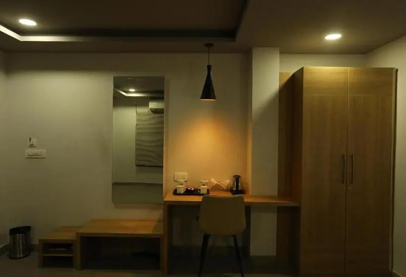 Deluxe-perhehuone, Vips Hotel Olive