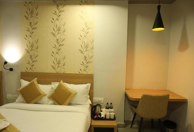 Семейный Номер Deluxe, Vips Hotel Olive