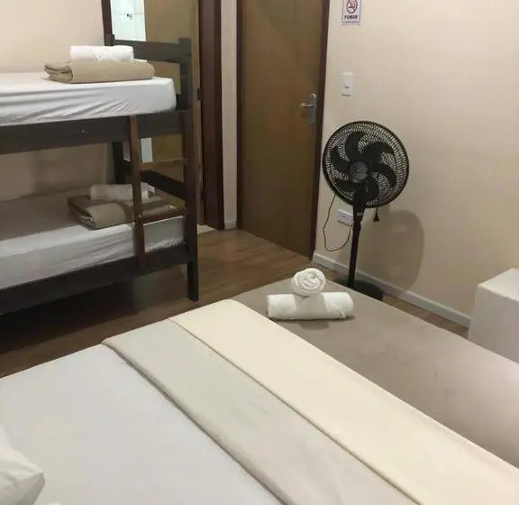 Perhehuone, Taipas Pousada E Camping