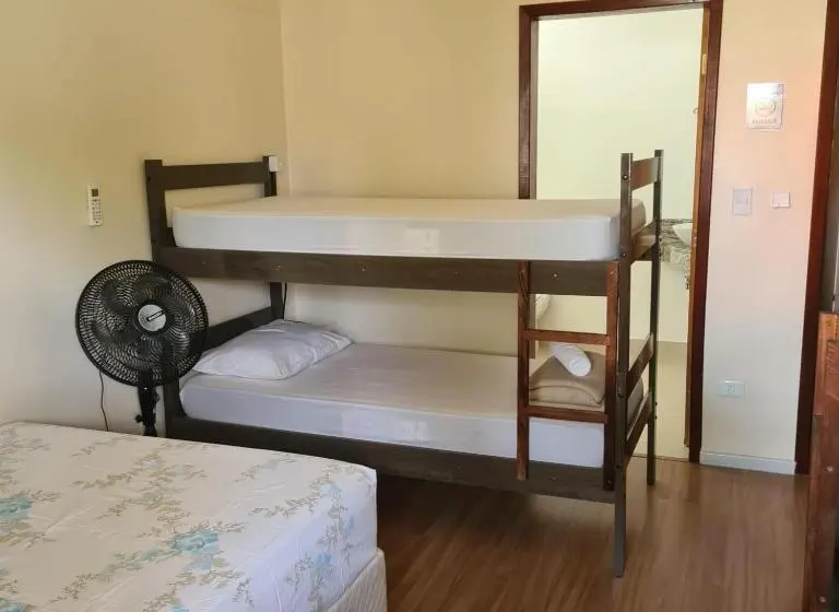 Perhesviitti, Taipas Pousada E Camping