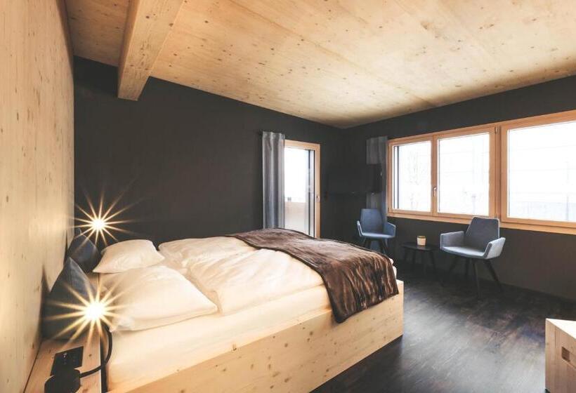 חדר דלוקס, Frutigresort