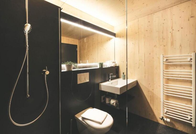 חדר אקונומי, Frutigresort