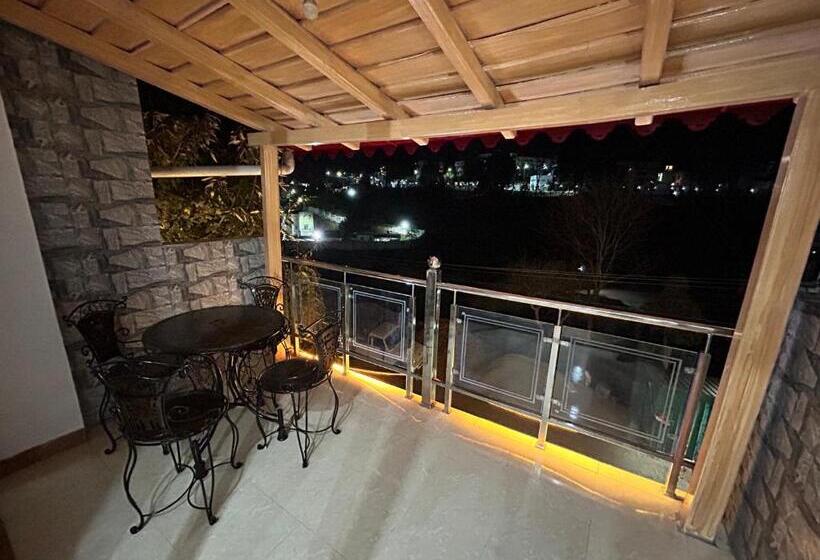 Quarto Estandar Cama King, Jp Regency