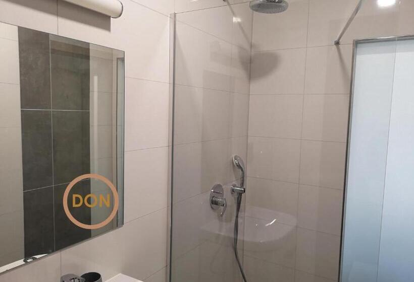 غرفة قياسية مزوَّدة بشُرفة, Penzion Don