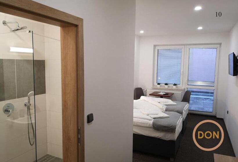 غرفة قياسية مزوَّدة بشُرفة, Penzion Don