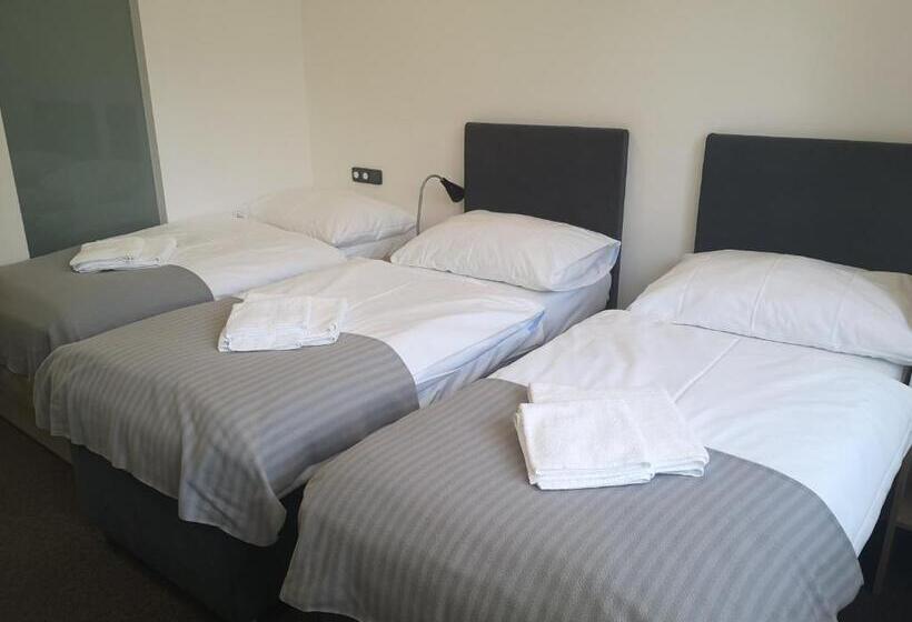 غرفة كومفورت ثلاثية, Penzion Don