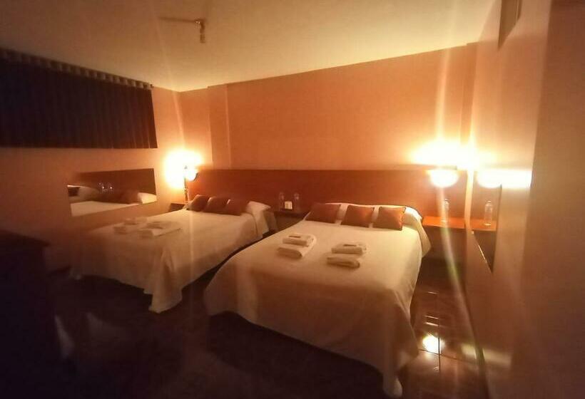 디럭스 룸, Hostal Sauna Water Palace
