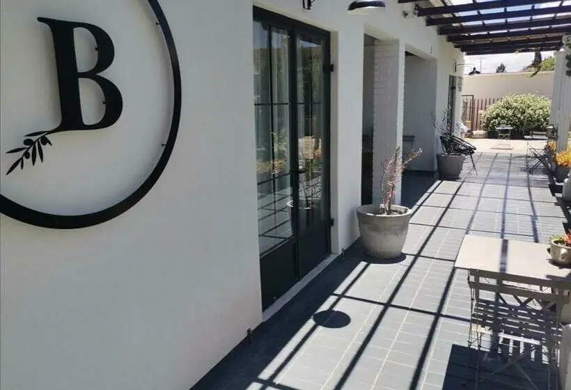身障者適用キングサイズベッドルーム, Beautiful Betty Guesthouse