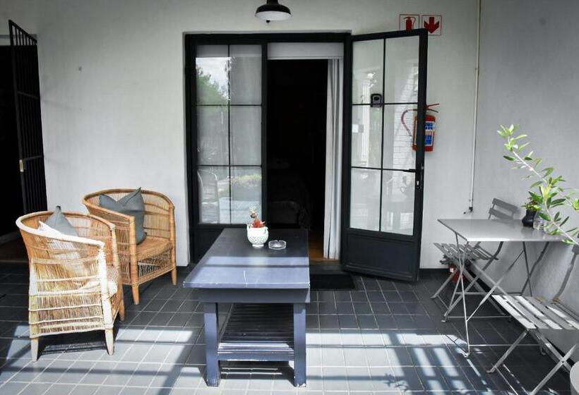 Номер Стандарт Кровать Кинг Адаптированный для Инвалидов, Beautiful Betty Guesthouse