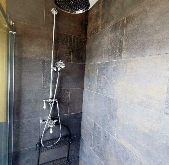 キングサイズベッドのスーペリアルーム, Lairds House