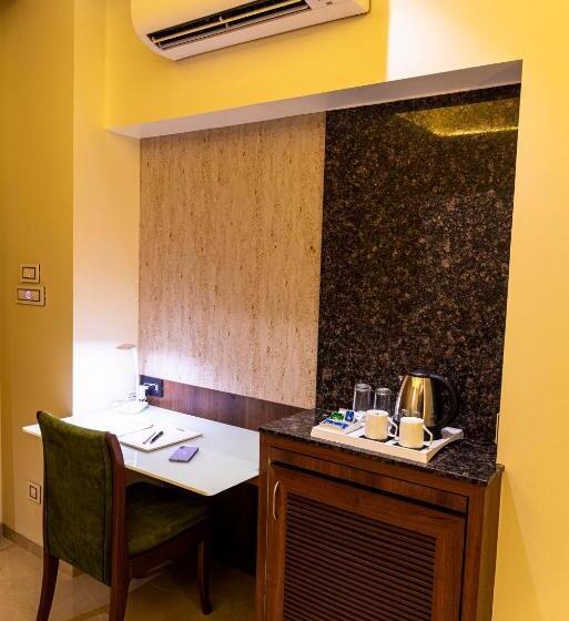 סוויטה, Pratham