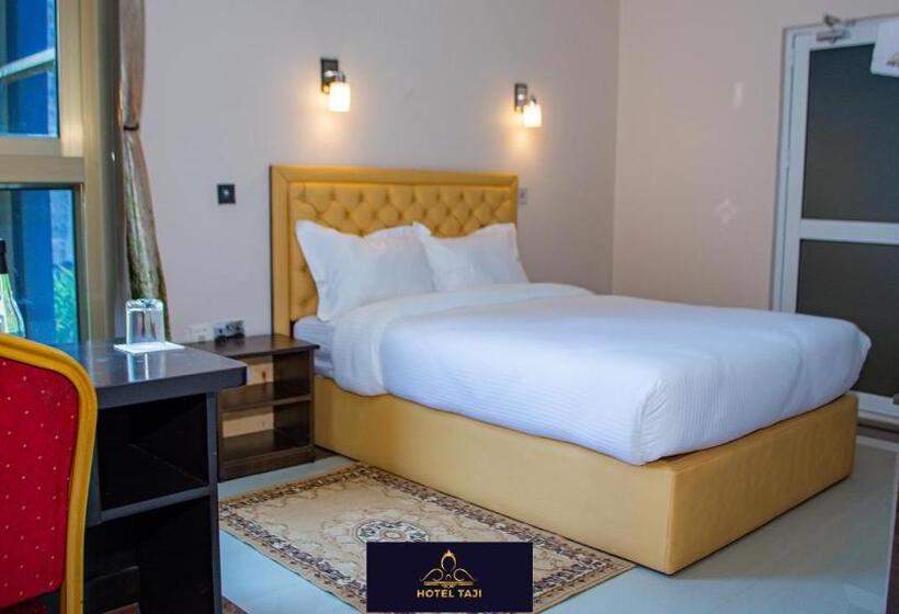 اتاق اکونومی یک تخته, Taji