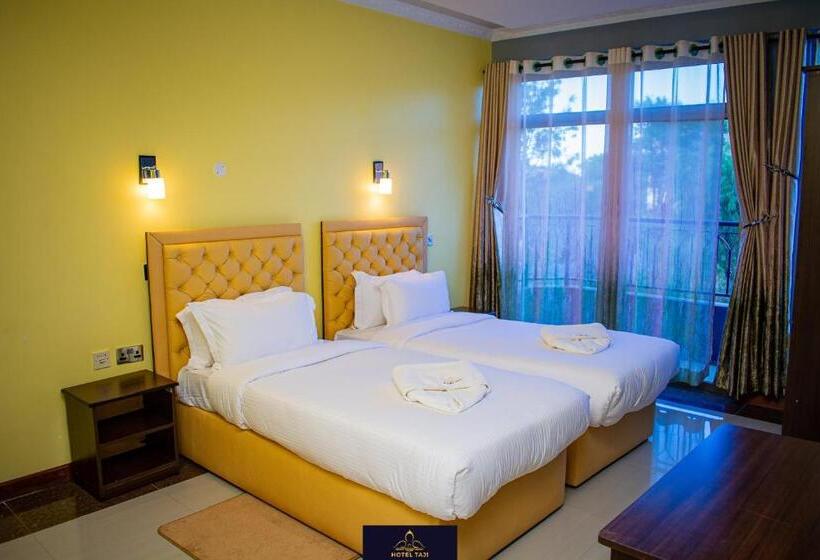 اتاق لوکس, Taji