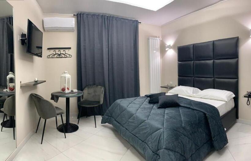 Номер Стандарт, Trionfal