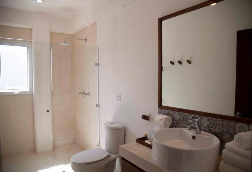 海景套房, Noah Beach Hotel & Suites