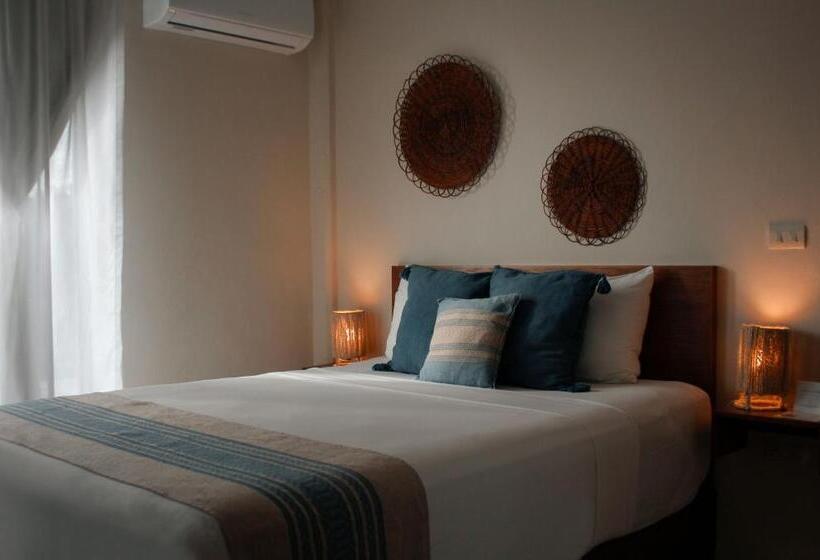 バルコニー付きジュニアスイート, Noah Beach Hotel & Suites
