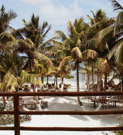 带海景的复工套房, Noah Beach Hotel & Suites