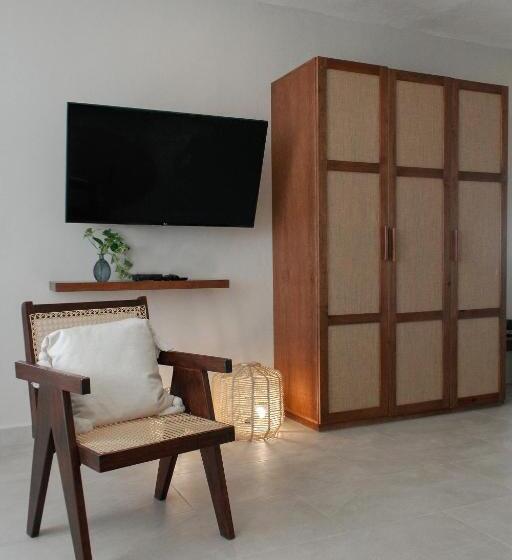 总统套房, Noah Beach Hotel & Suites