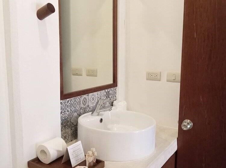 套房, Noah Beach Hotel & Suites