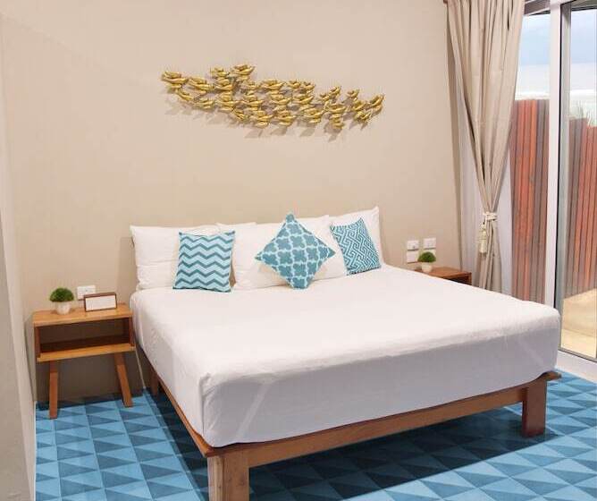 套房, Noah Beach Hotel & Suites