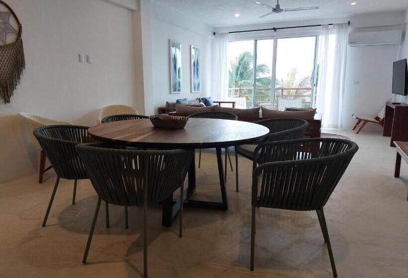 带2个卧室的公寓, Noah Beach Hotel & Suites