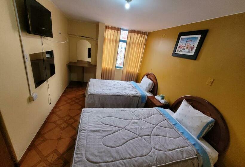 スタンダードルーム, Hostal Cristal De Luna