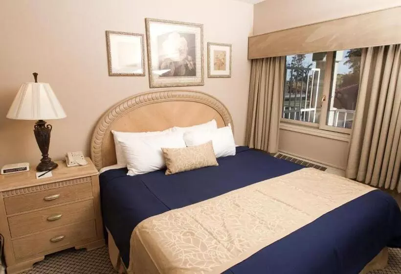 キングサイズベッドのスタンダードルーム, Bella Vista Suites Lake Geneva
